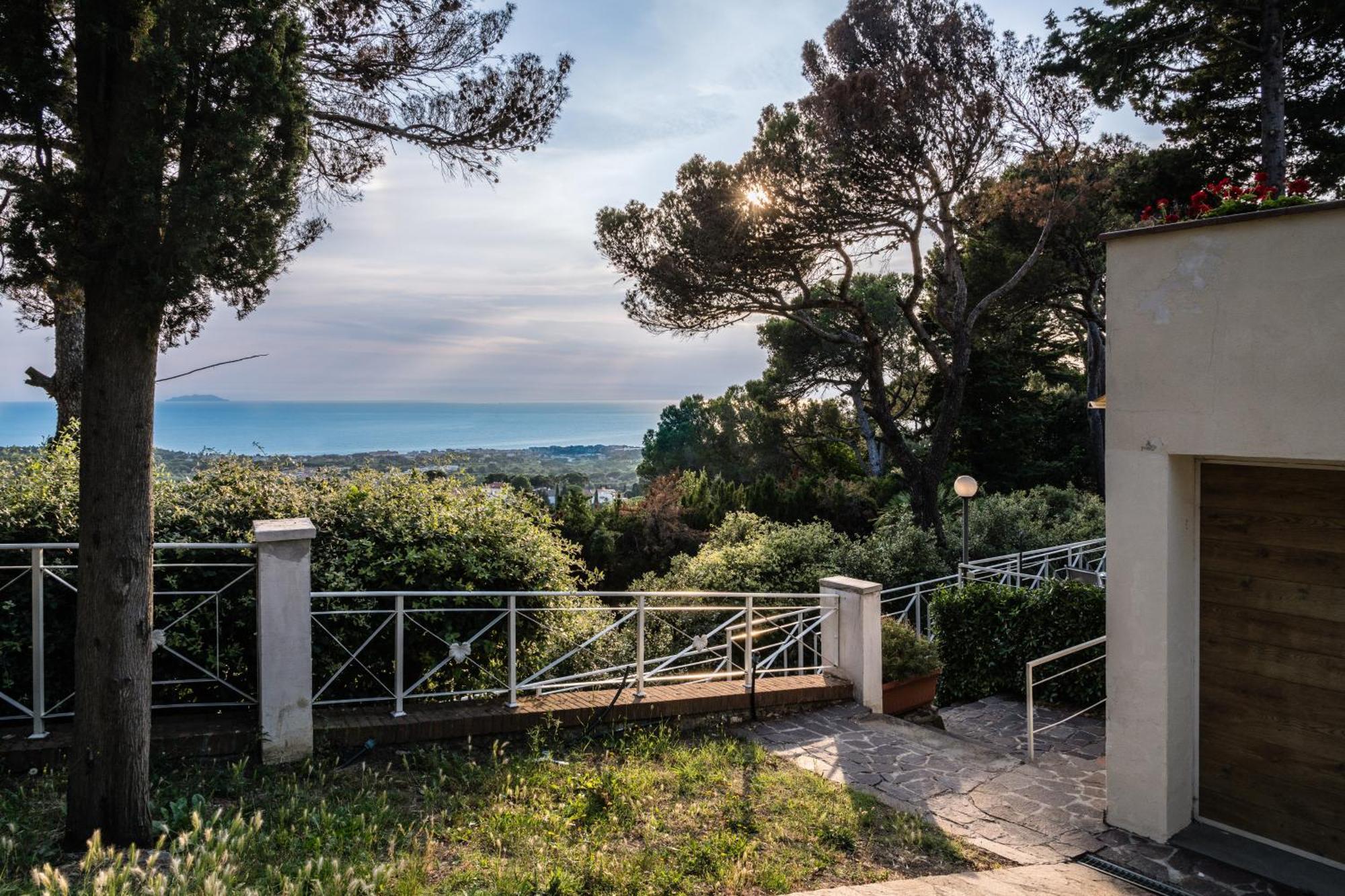 Appartamento Montenero Vista Mare Livorno Exterior foto